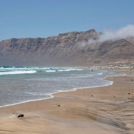 Апартаменти Famara. Marea Екстер'єр фото
